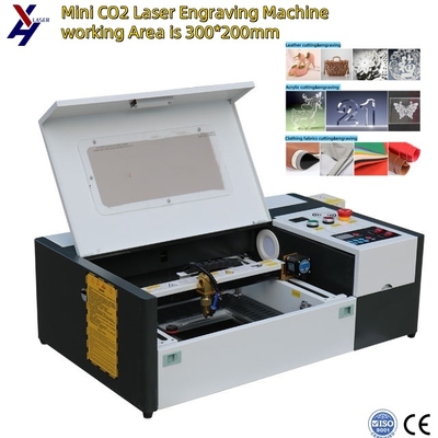 Macchina per taglio laser CNC economica 3020 40W 50W per legno, carta, pelle, acrilico